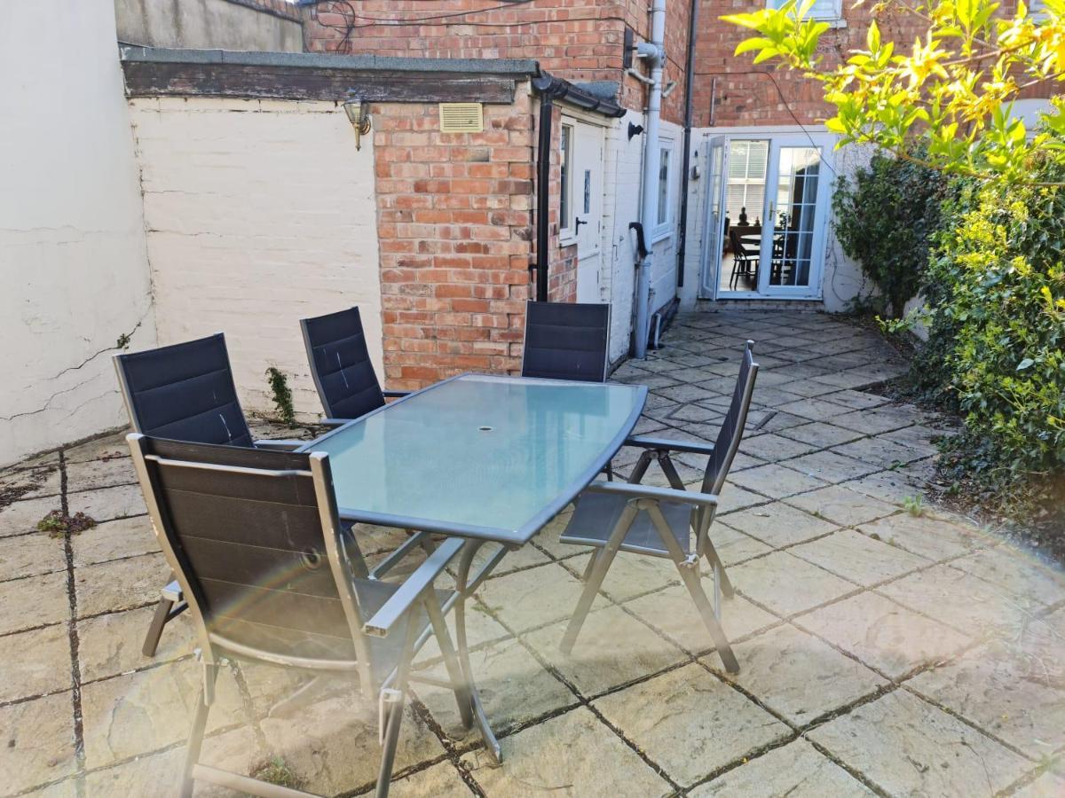 Bodhi Tree Cottage - Grove Road Cottages Stratford-upon-Avon Buitenkant foto